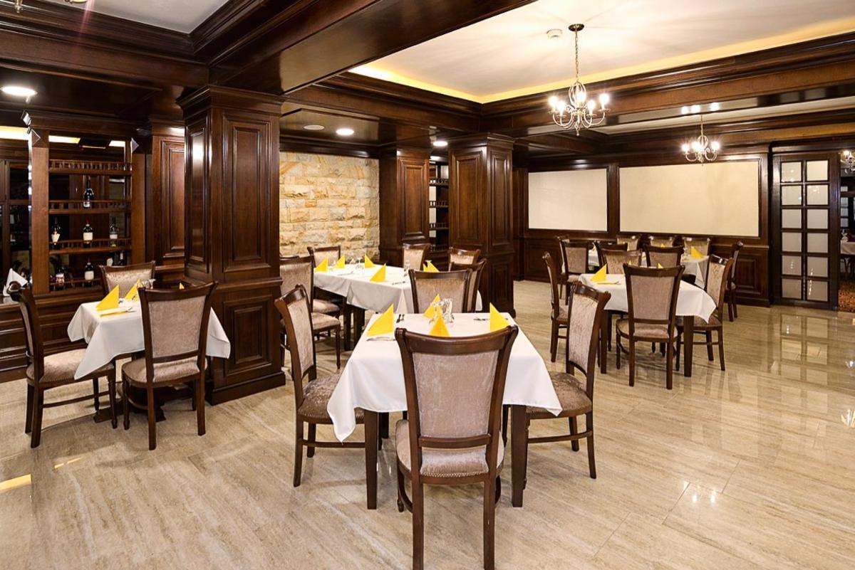 Hotel Alpin Rarau Câmpulung Moldovenesc Εξωτερικό φωτογραφία